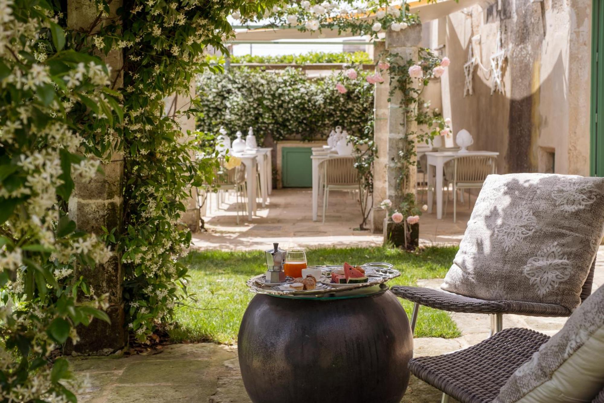 Palazzo Ducale Venturi - Luxury Hotel & Wellness Минервино-ди-Лечче Экстерьер фото