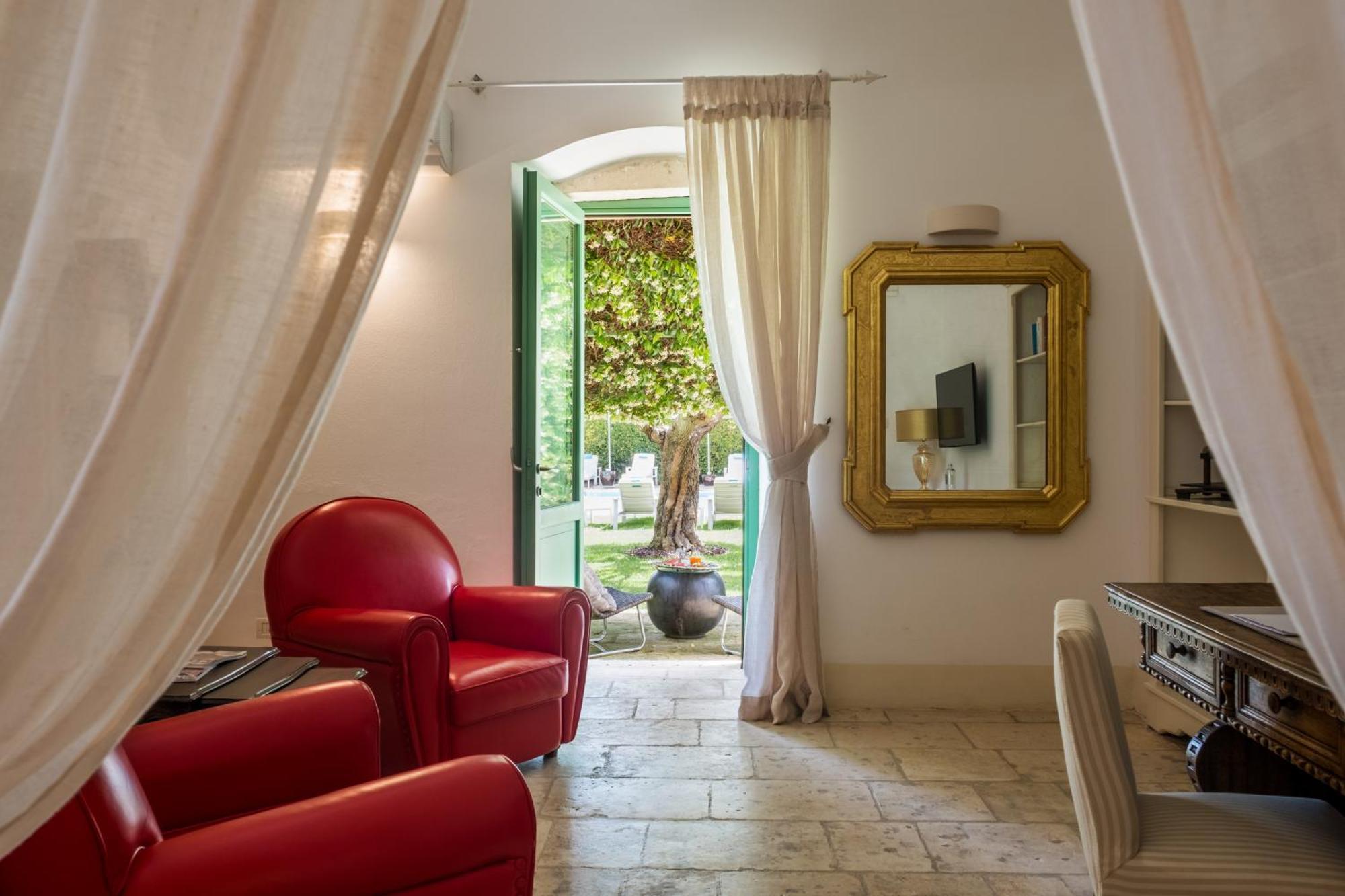 Palazzo Ducale Venturi - Luxury Hotel & Wellness Минервино-ди-Лечче Экстерьер фото
